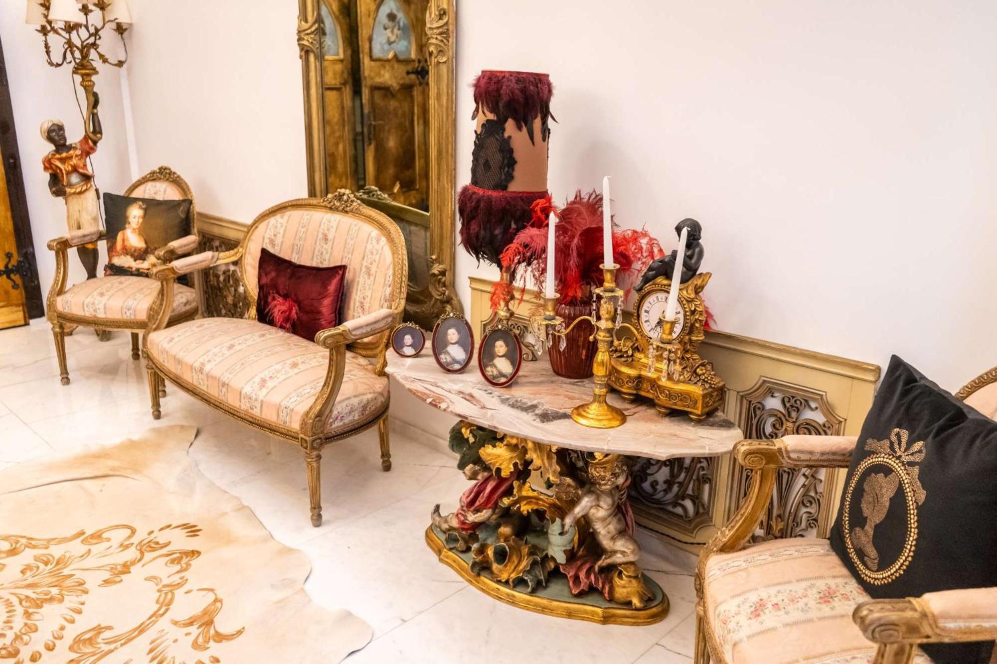 Conacul Coroanei Luxury Boutique 5*